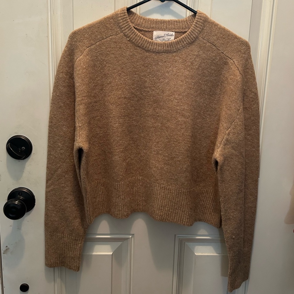 Target Universal Thread camel colored cropped sweater size XS
